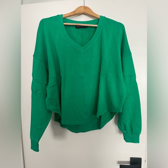 DECJUBA Sweaters - Decjuba Demi V-neck Jumper